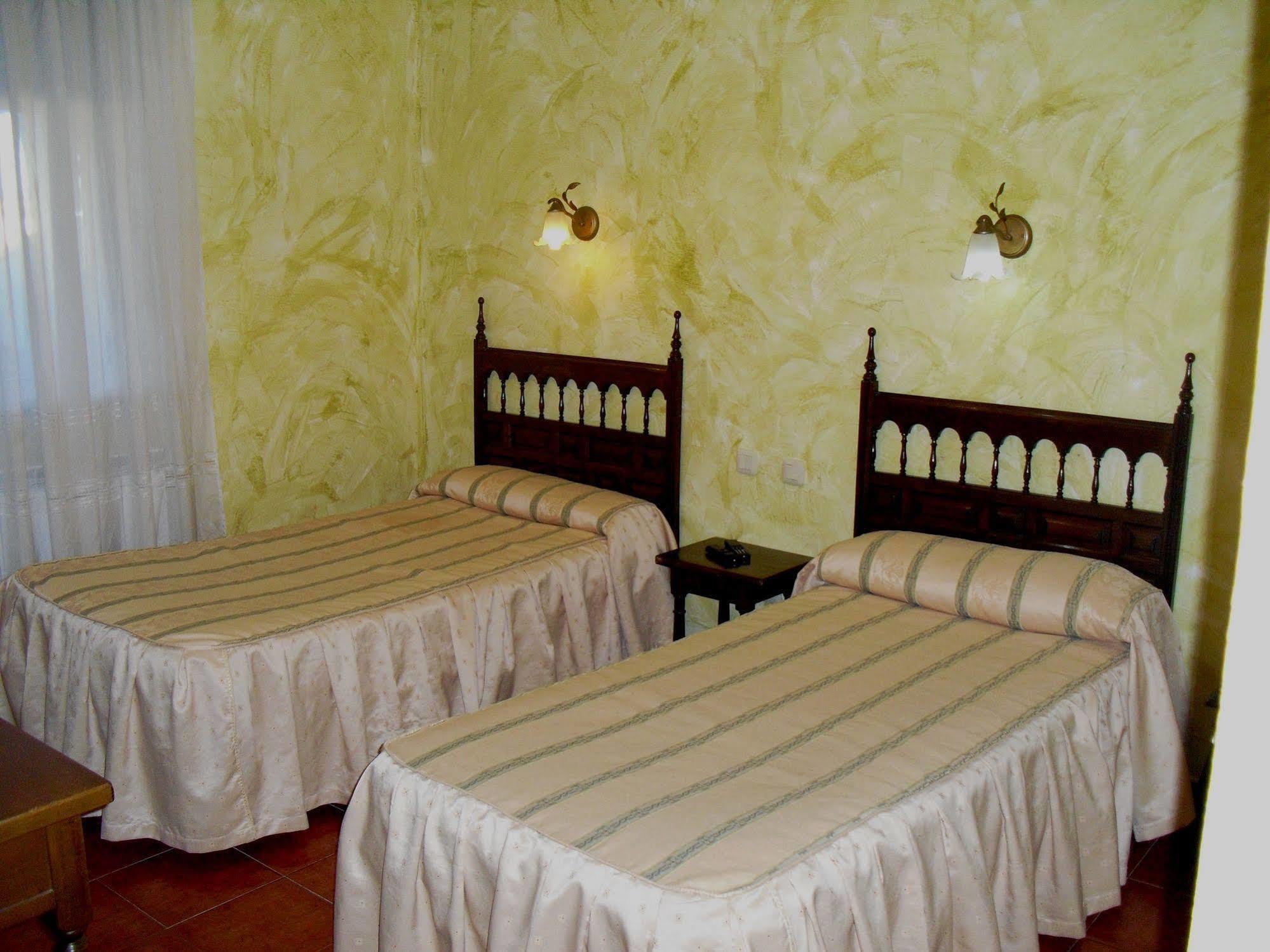 Hostal Bellas Ávila Ngoại thất bức ảnh